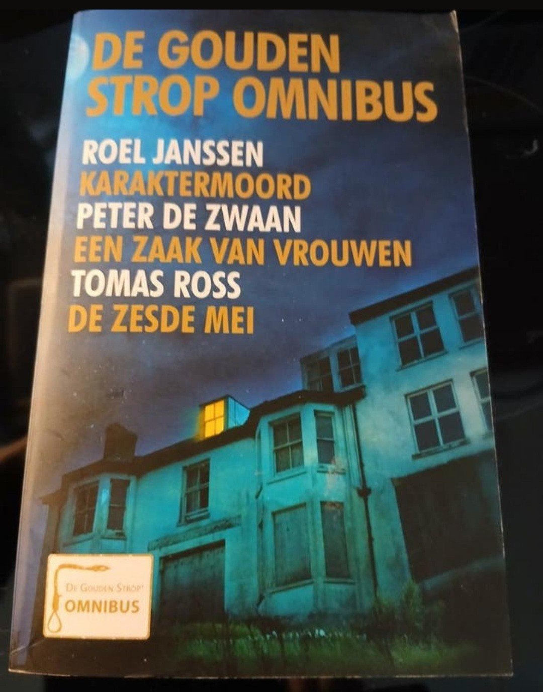 De Gouden Strop Omnibus: 3 spannende thrillers, Ophalen of Verzenden, Gelezen, Roel Janssen, Peter de Zwaan, Tomas Ross