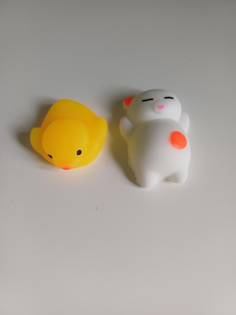 Schattige squishy eend en kat stressballetjes, Ophalen, Zo goed als nieuw, Overige typen