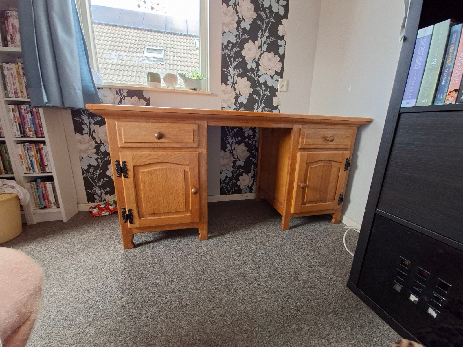 Handgemaakt houten bureau, Ophalen, Met lades, Gebruikt, Hout