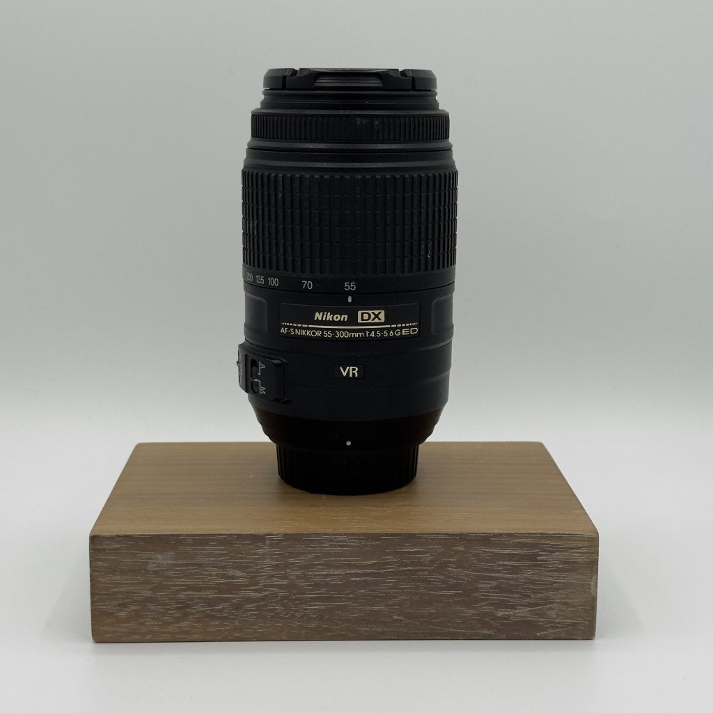 Nikon Nikkor 55-300 f5-5.6 (Hoofddorp), Niet ingevuld, Niet ingevuld, Telelens, Zo goed als nieuw