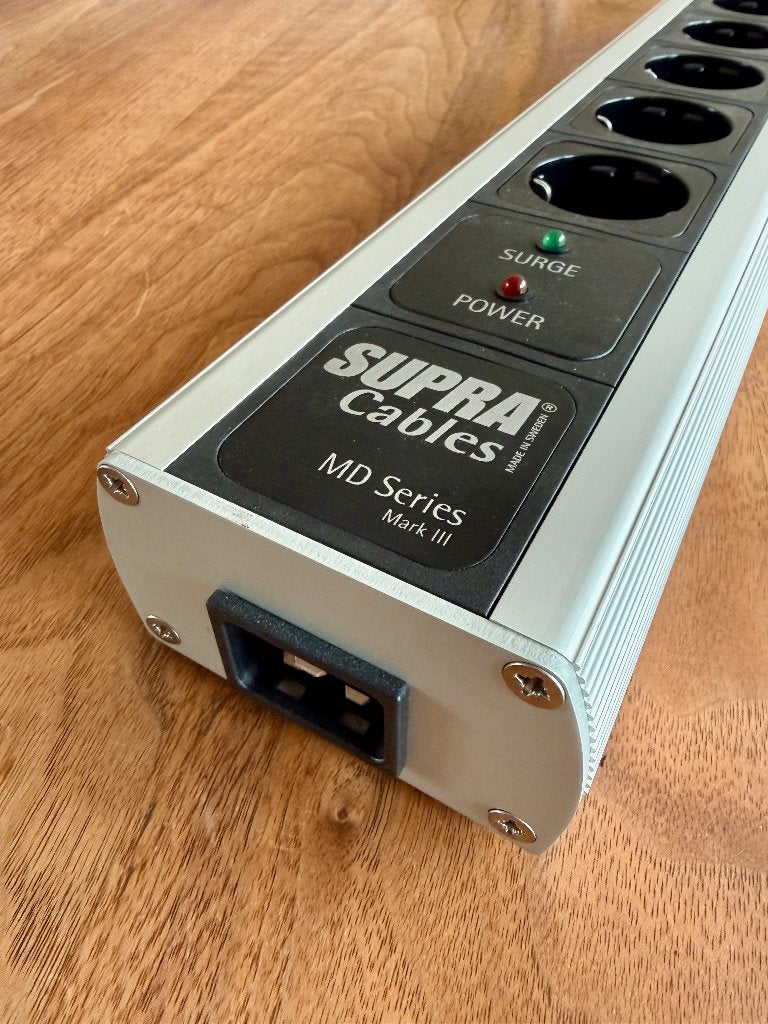 SUPRA MD Series Mark III 8 stekkerblok aansluitingen, Ophalen, Zo goed als nieuw