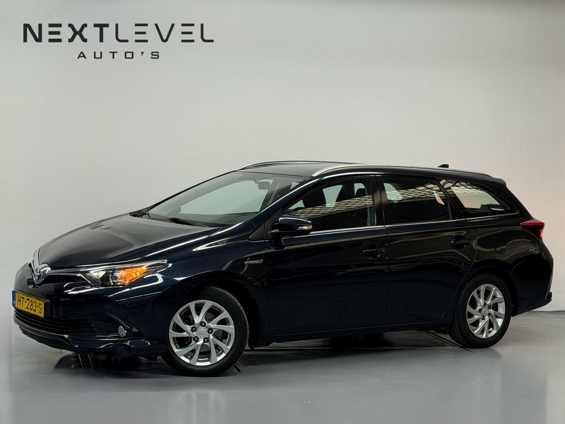 Toyota Auris Touring Sports