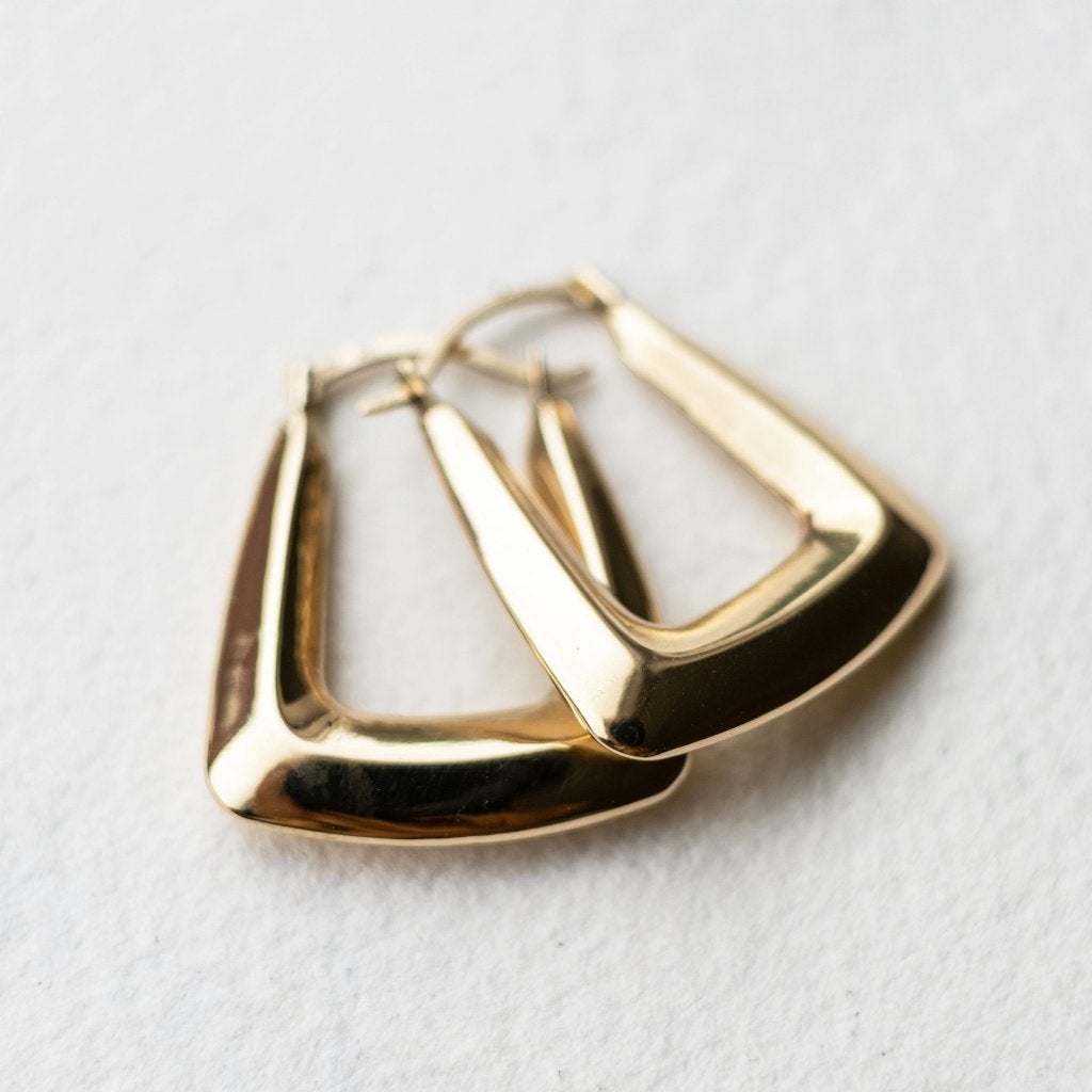 Vintage 9K gouden chunky oorbellen earrings, Ophalen of Verzenden, Zo goed als nieuw, Goud, Goud