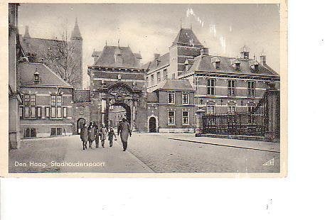 Ansichtkaart 	Den Haag	Stadhouderspoort, Verzenden, 1920 tot 1940, Gelopen, Zuid-Holland