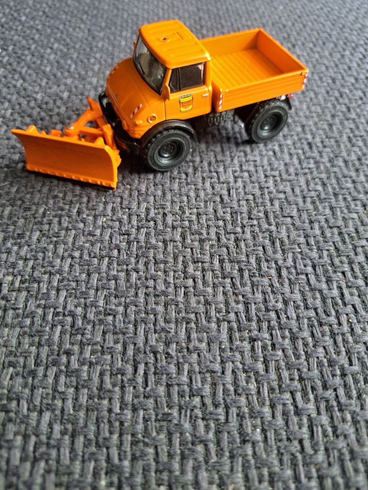 schuco model unimog sneeuwschuiver schaal 1:64, Schuco, Gebruikt, West germany, Ophalen of Verzenden