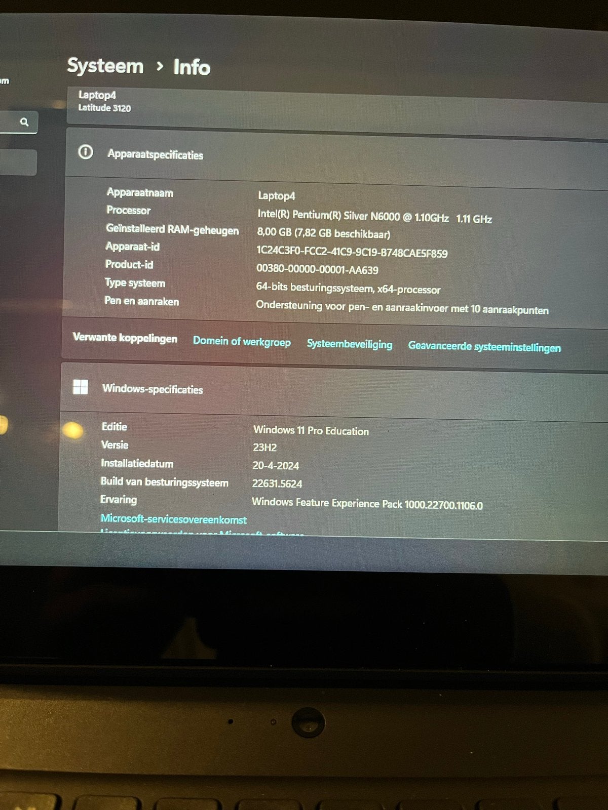 Dell Latitude 3120 - Goede staat, lichte schade, zonder lade, Gebruikt, Qwerty, 8 GB, 11 inch