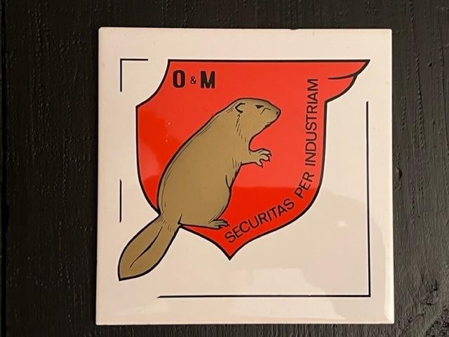 Tegel Onderdelen&Materiaal Squardon Groep Lichte Vliegtuigen, Verzamelen, Ophalen of Verzenden, Luchtmacht, Nederland, Embleem of Badge