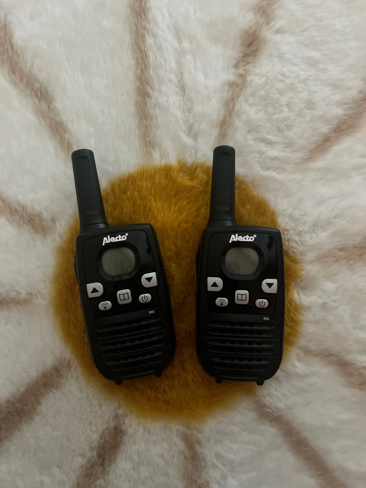 Alecto FR-14 Walkie Talkie Set - Zo goed als nieuw, Ophalen of Verzenden, Zo goed als nieuw, Portofoon of Walkie-talkie, Met broekklem