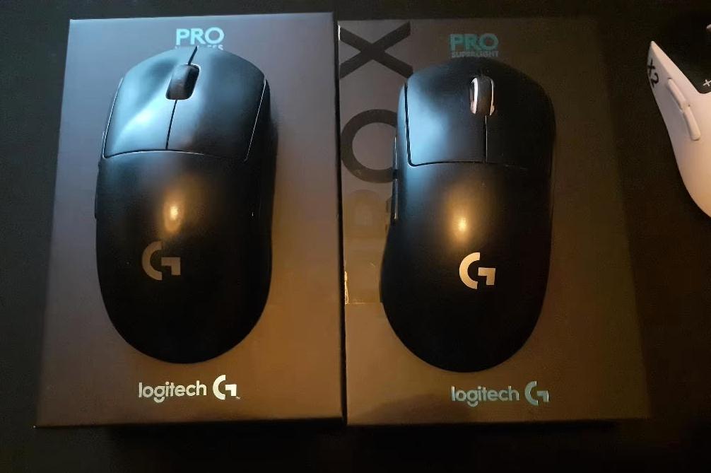 Logitech G Pro X Superlight & Logitech G Pro, Computers en Software, Muizen, Ophalen