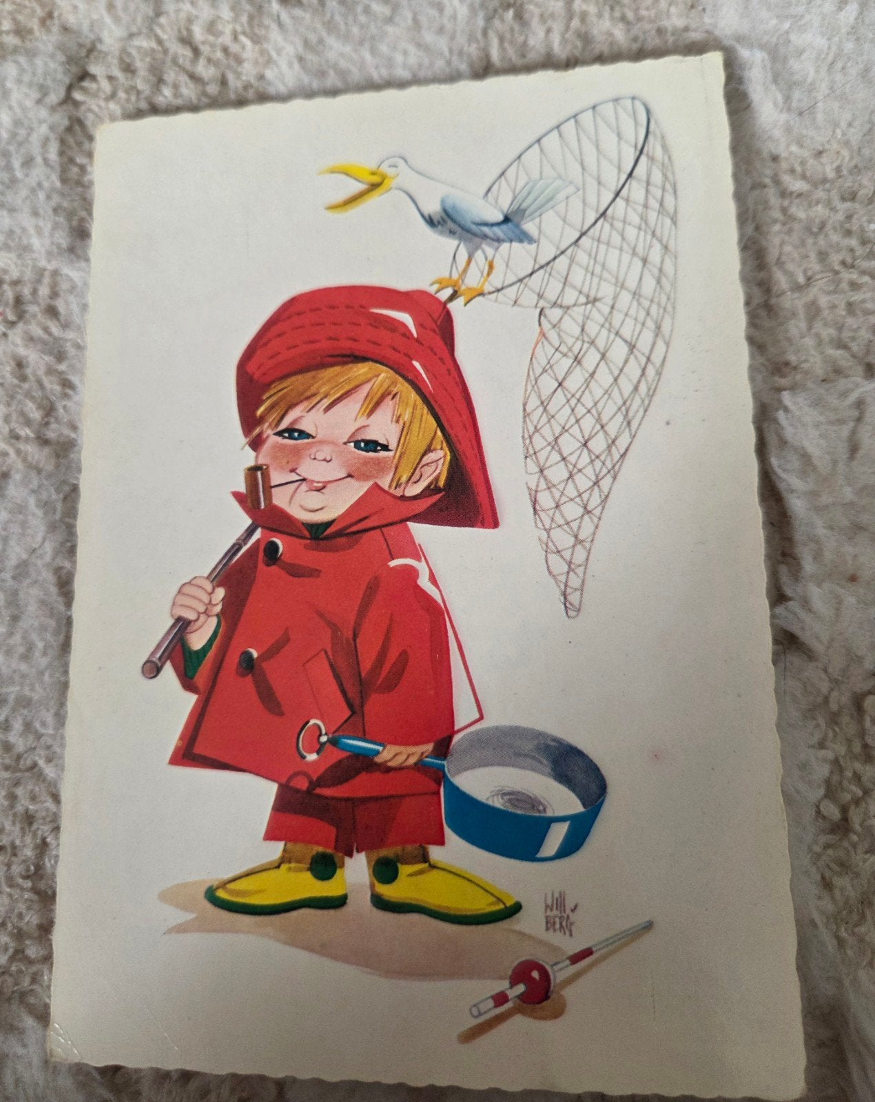 Vintage Ansichtkaart: Jongen met Visnet en Meeuw, Verzenden, 1960 tot 1980, Gelopen, Kinderen