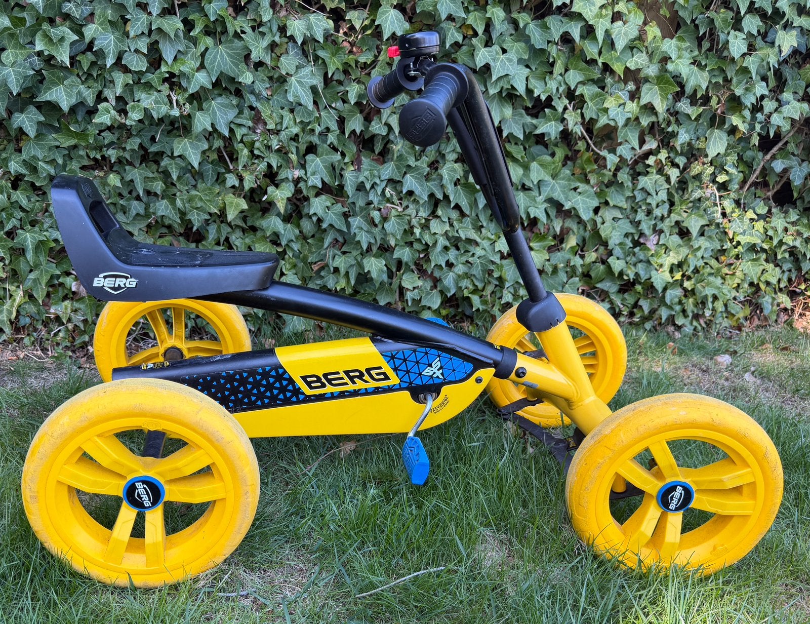 Berg Buzzy BSX skelter, Kinderen en Baby's, Speelgoed | Buiten | Voertuigen en Loopfietsen, Ophalen of Verzenden, Gebruikt, Loopfiets