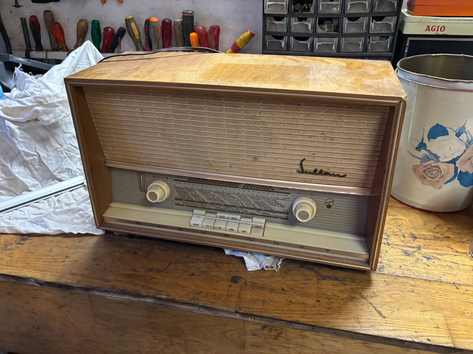 Blaupunkt Sultan 22200 buizenradio, Ophalen