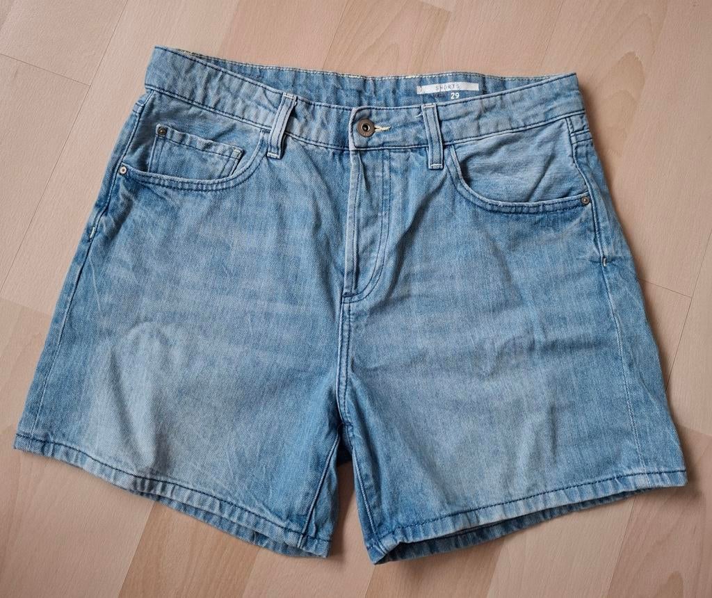 Jeans short ESPRIT EDC maat 29, Kleding | Dames, Blauw, Ophalen of Verzenden, Zo goed als nieuw, W28 - W29 (confectie 36)