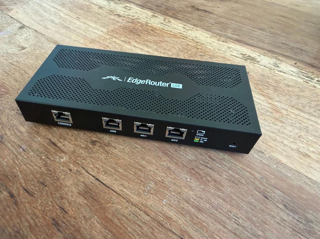 Ubiquity Edge Router Lite, Ophalen of Verzenden, Zo goed als nieuw