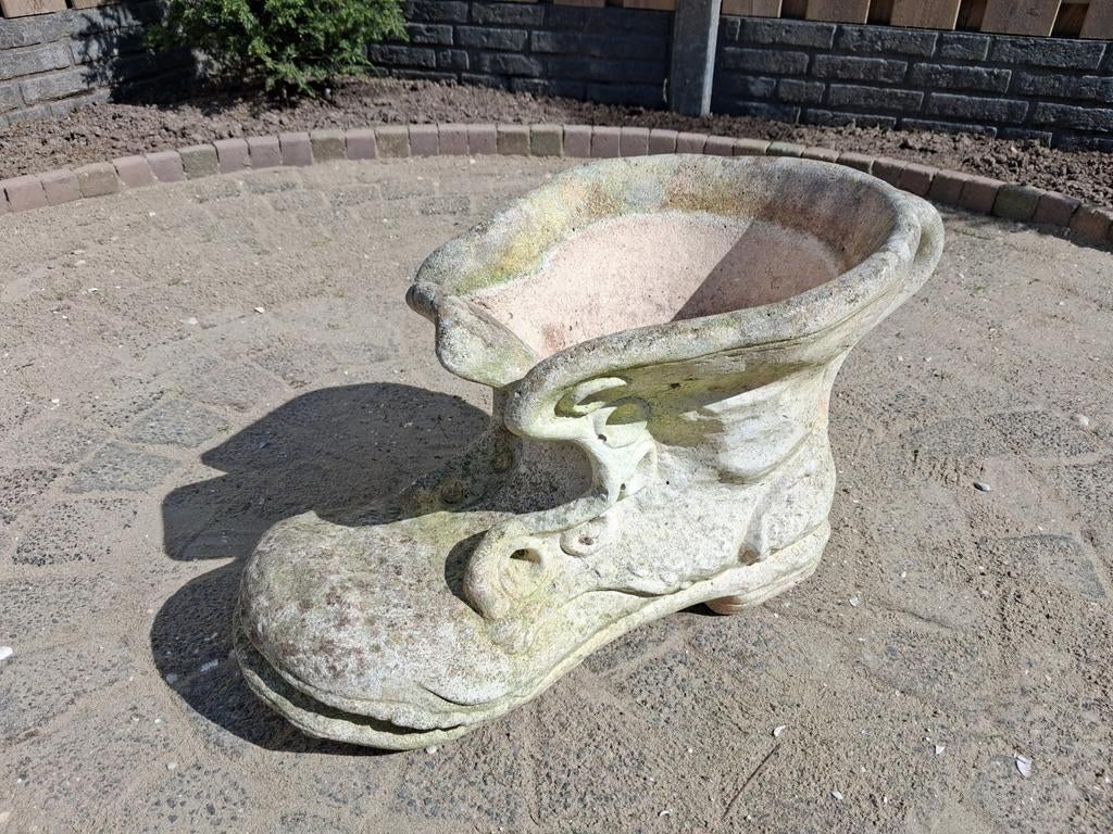Betonnen Reuzen LAARS 60x35x35  decoratie  BLOEMPOT TUINVAAS, Tuin en Terras, Ophalen, Gebruikt