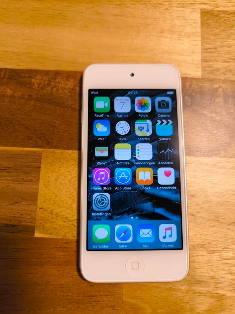 Apple iPod Touch MD720N/A, Audio, Tv en Foto, Mp3-spelers | Apple iPod, Ophalen of Verzenden