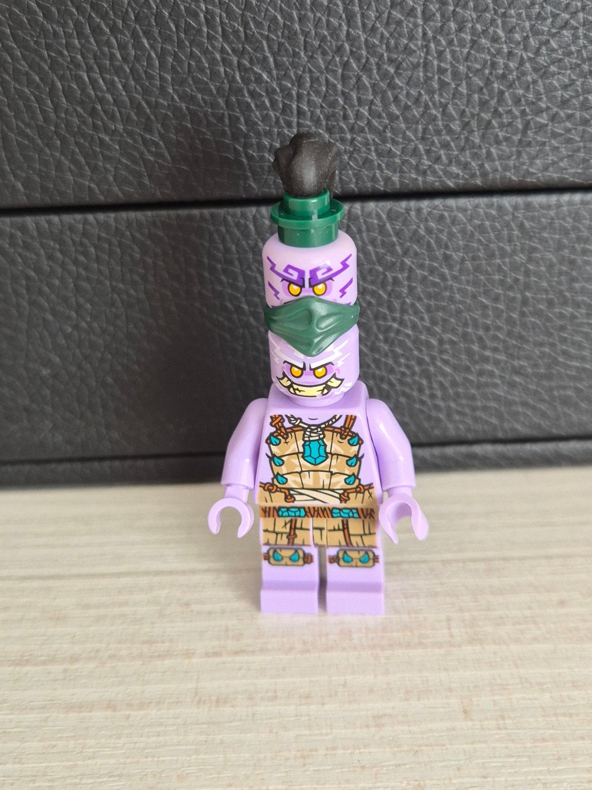 Lego Ninjago Minifiguur - Paarse Ninja, Ophalen of Verzenden, Zo goed als nieuw, Overige merken