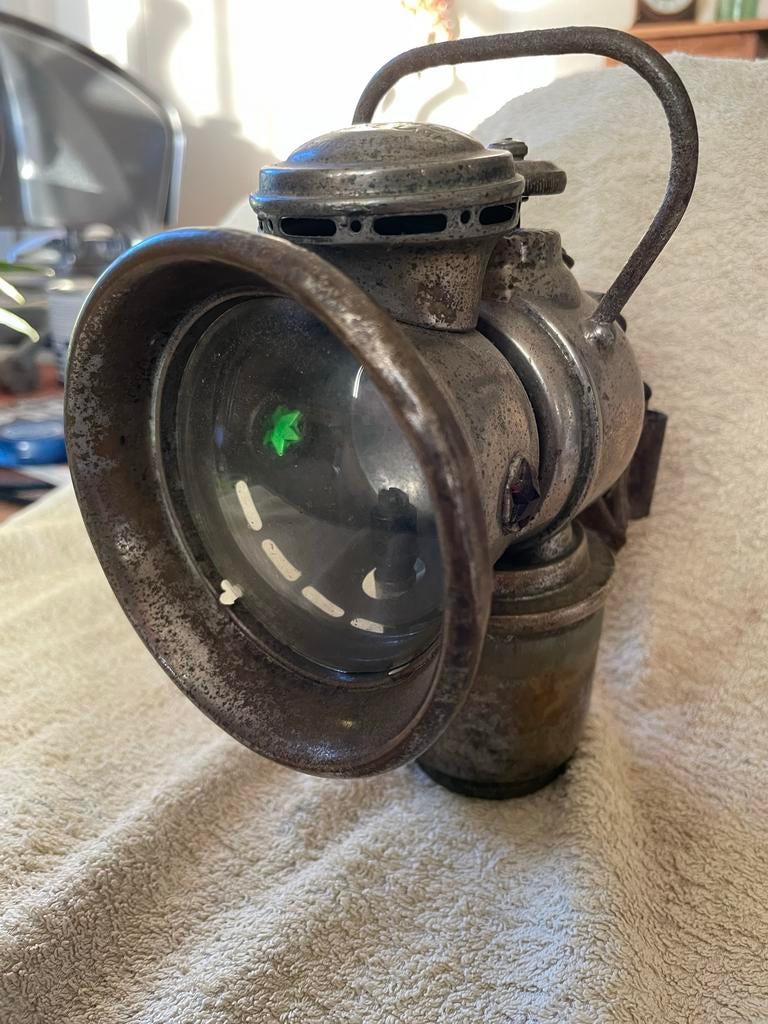 Antieke Viking Fietslamp - Carbidlamp met Rood Ster Lensje, Ophalen of Verzenden