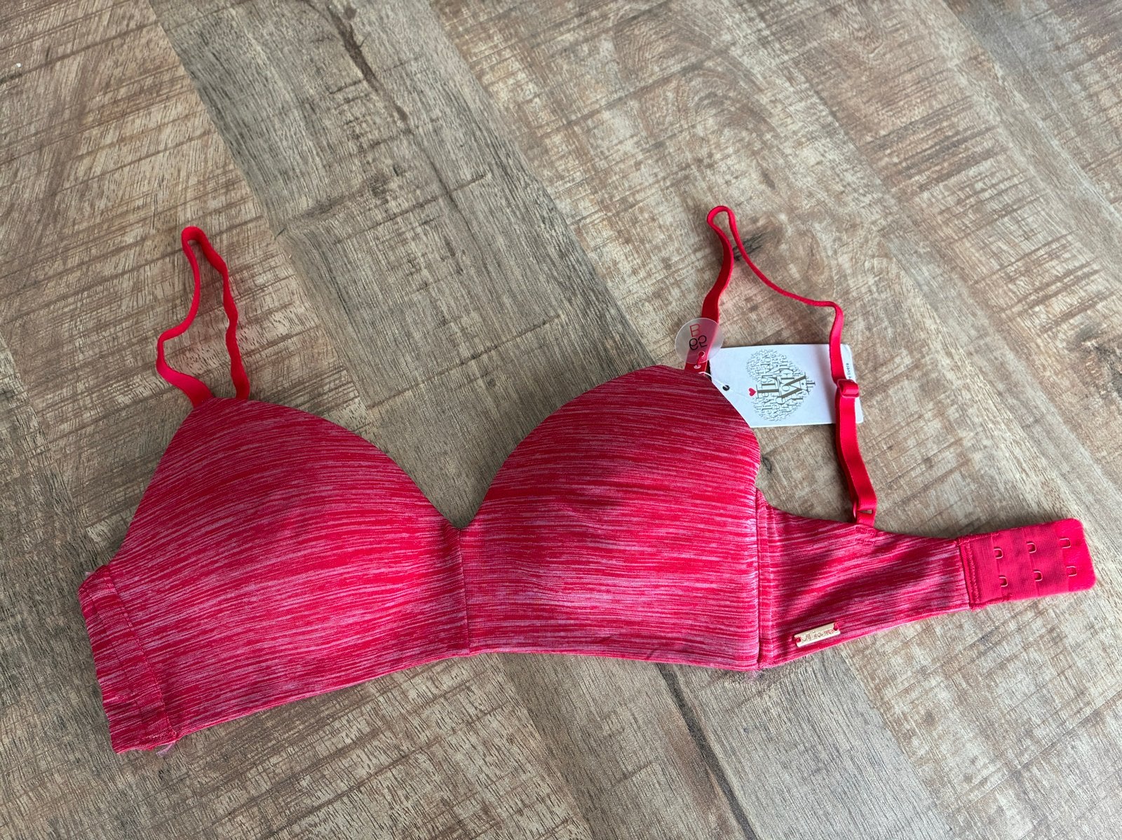 Livera voorgevormde BH maat 65B - rood - nieuw met kaartje, Ophalen of Verzenden, Bruin, BH