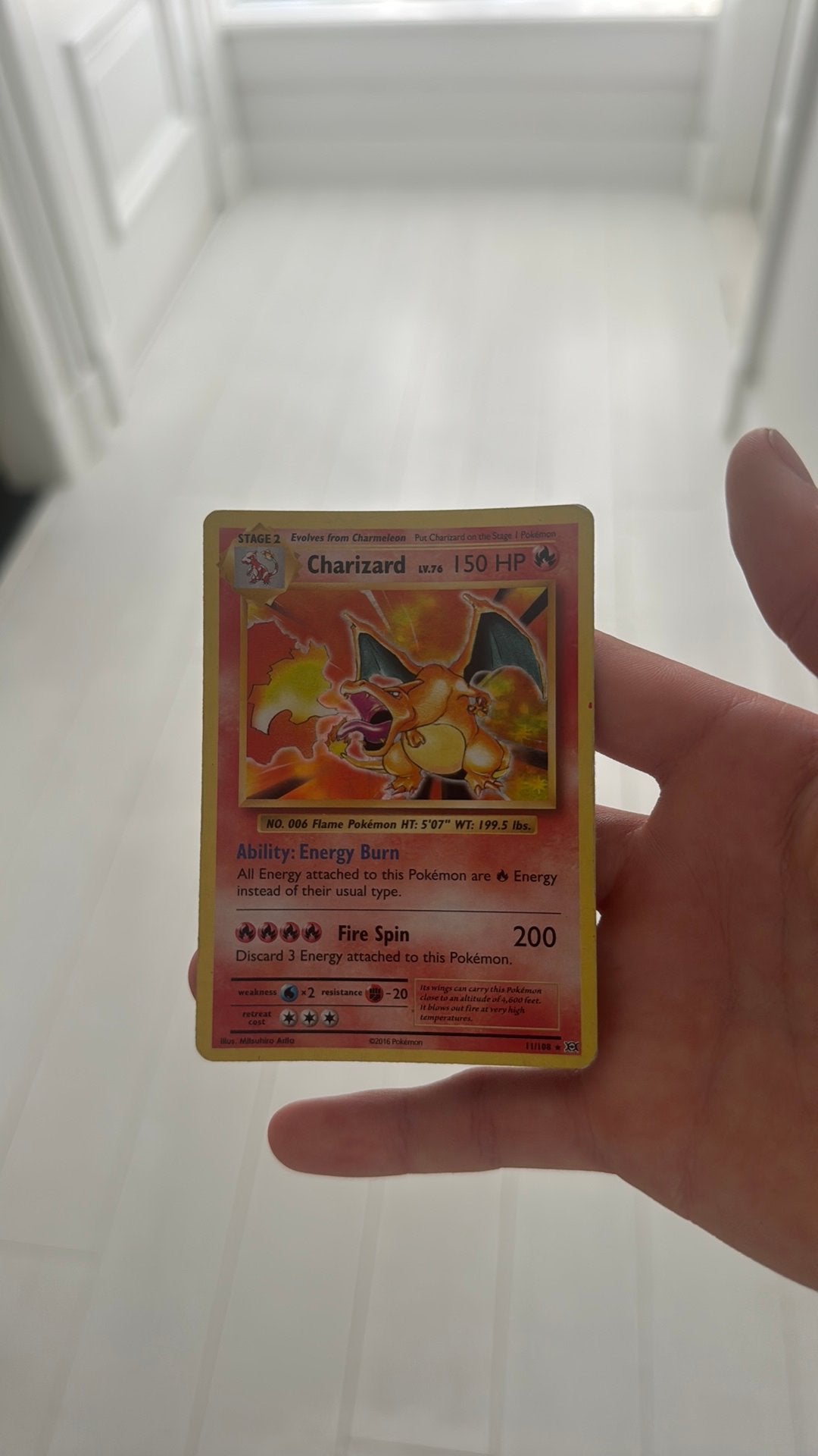 Charizard kaart, Ophalen of Verzenden, Zo goed als nieuw