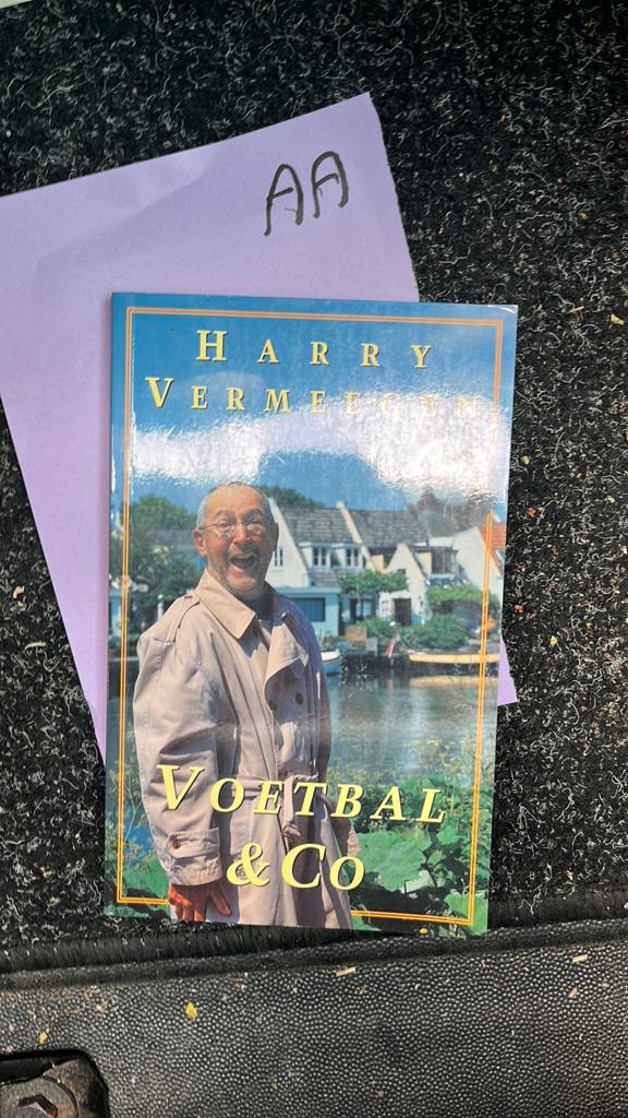 Harry Vermeegen - Voetbal & Co, Ophalen of Verzenden, Zo goed als nieuw, Overige sporten