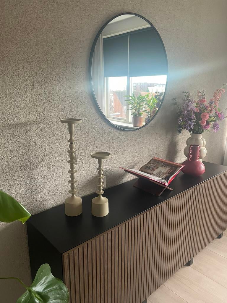 Ikea besta dressoir, Ophalen, Zo goed als nieuw, 25 tot 50 cm