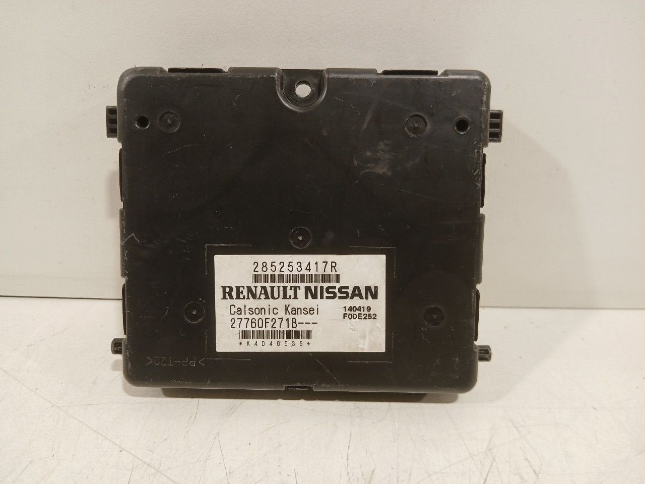Computer climate control Renault Clio, Onderdelen@venauto.nl, Van der Ven Autorecycling B.V., Gebruikt, Ettenseweg 76, 4706 PB Roosendaal, The Netherlands
