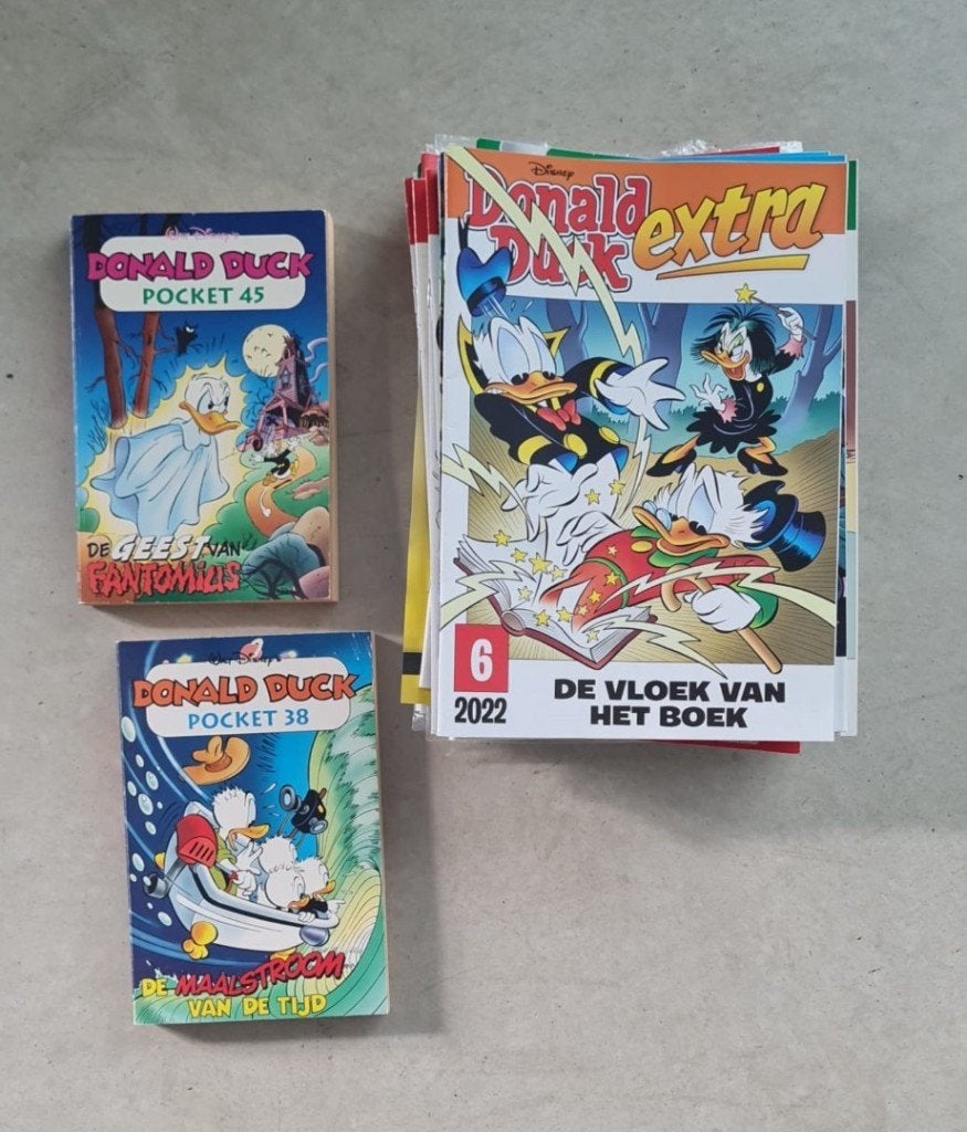 35 x nieuwe Donald Duck extra + 2 pockets, Boeken, Verzenden, Walt Disney, Nieuw, Meerdere stripboeken