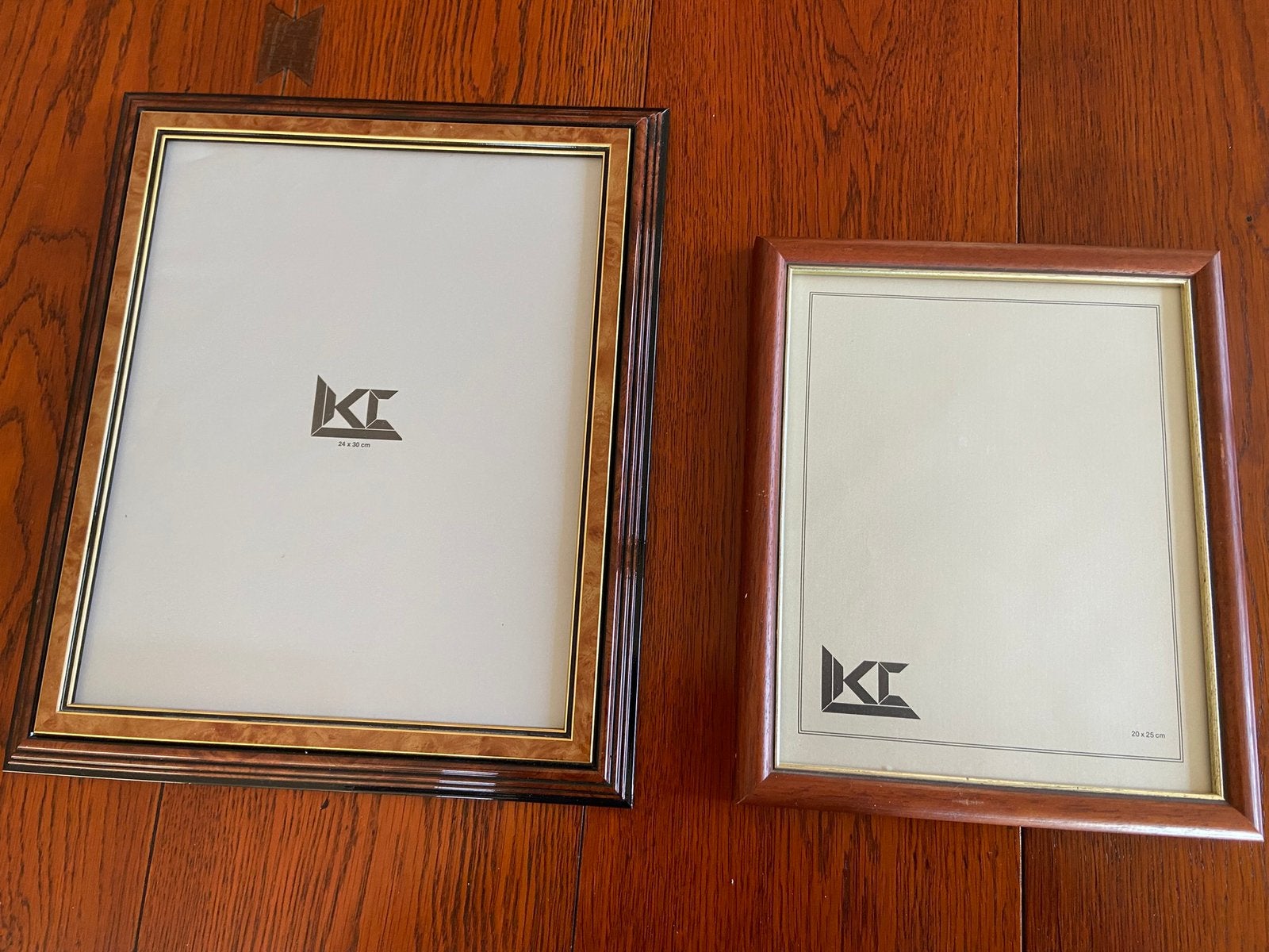 Twee fotolijstjes, Huis en Inrichting, Woonaccessoires | Schilderijen, Tekeningen en Foto's, Zo goed als nieuw, Overige typen
