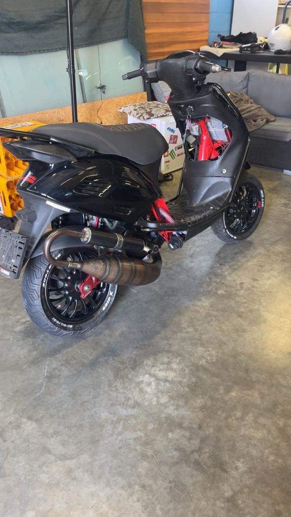 zip 183cc stage 3 ac, Fietsen en Brommers, Scooters | Piaggio, Ophalen, Zo goed als nieuw, Tweetakt, Zip