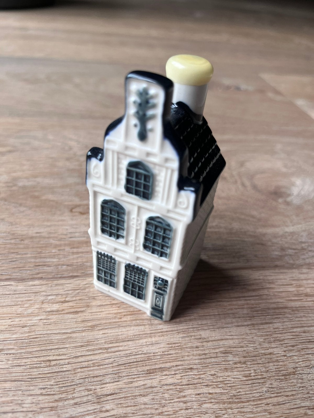 KLM huisje 24 Bols, ongeopend, Ophalen of Verzenden, Nieuw, 21 t/m 40, Gevuld