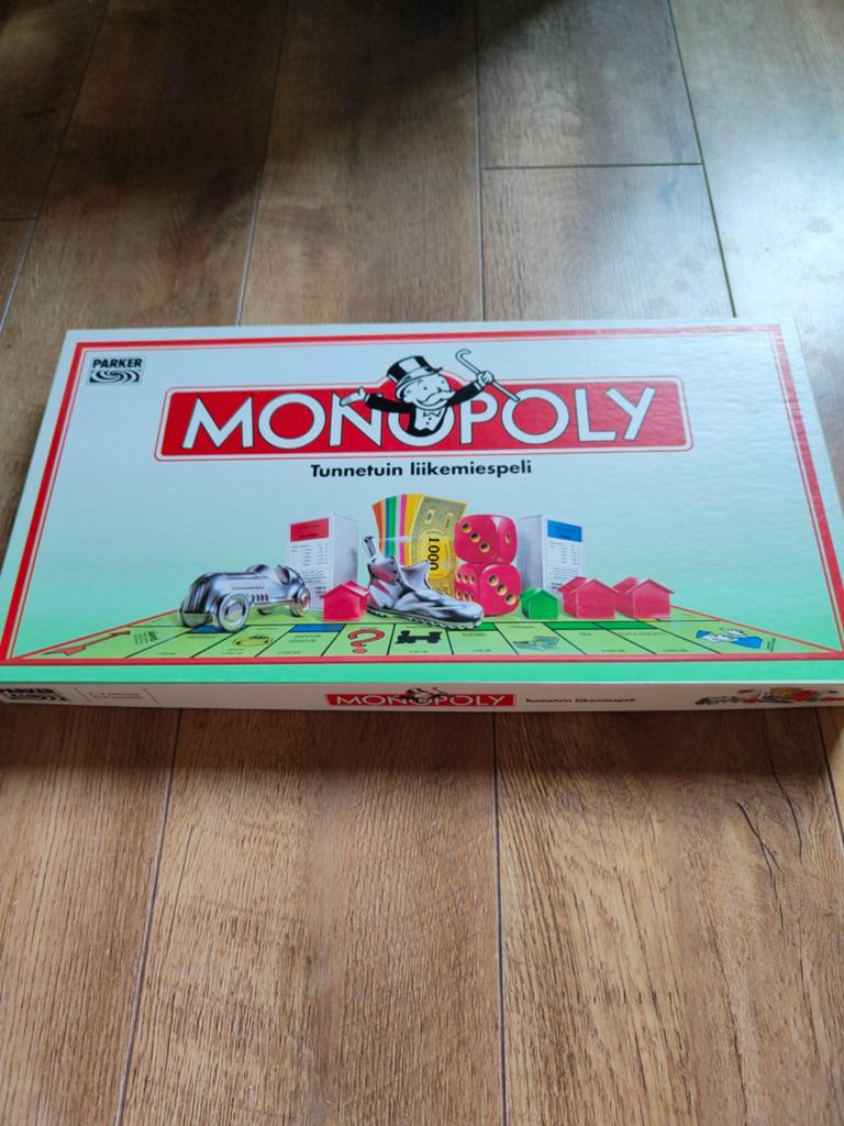 Monopoly Fins|Finland|Finnish Editie|Edition, Hobby en Vrije tijd, Gezelschapsspellen | Bordspellen, Ophalen of Verzenden, Zo goed als nieuw
