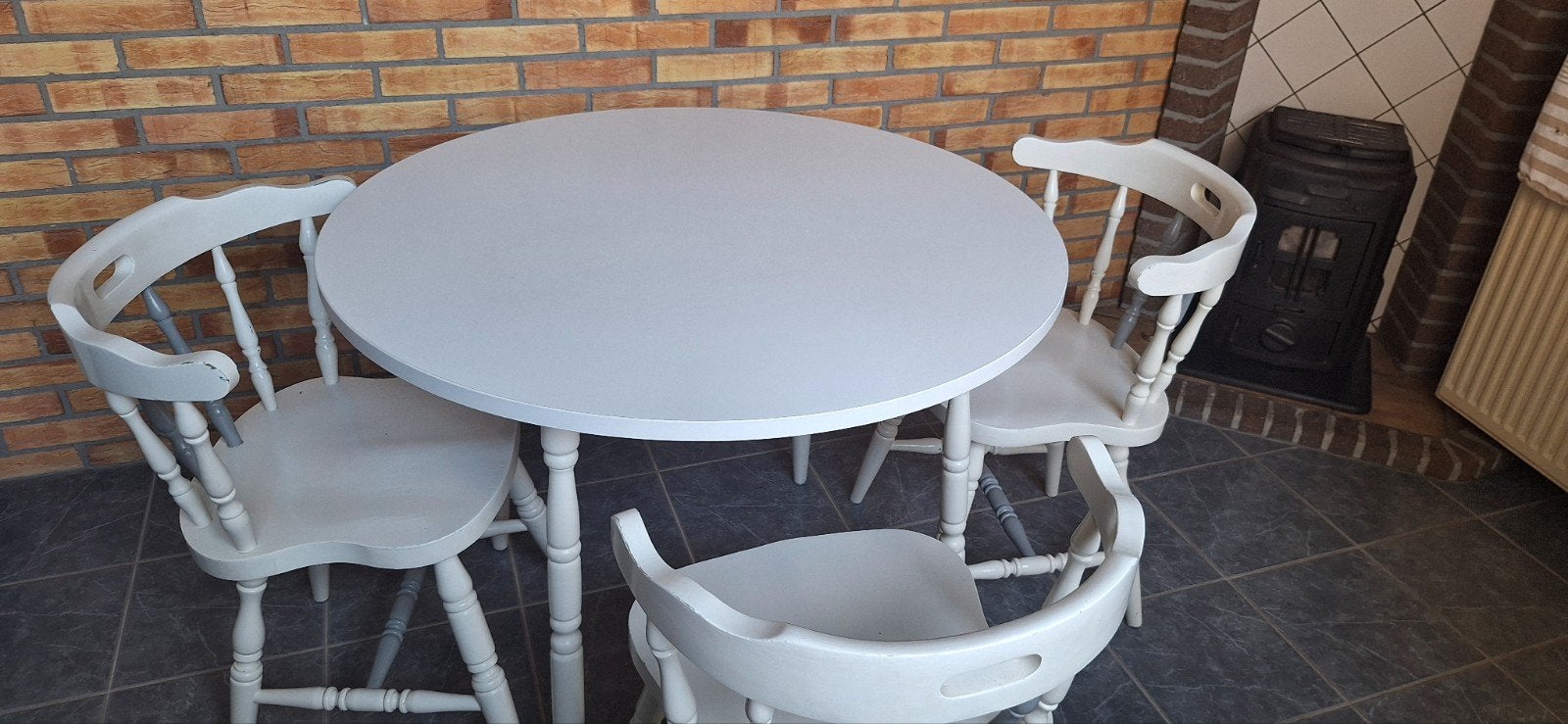 Witte ronde eettafel met 4 stoelen, Ophalen, Gebruikt, Wit, Landelijk