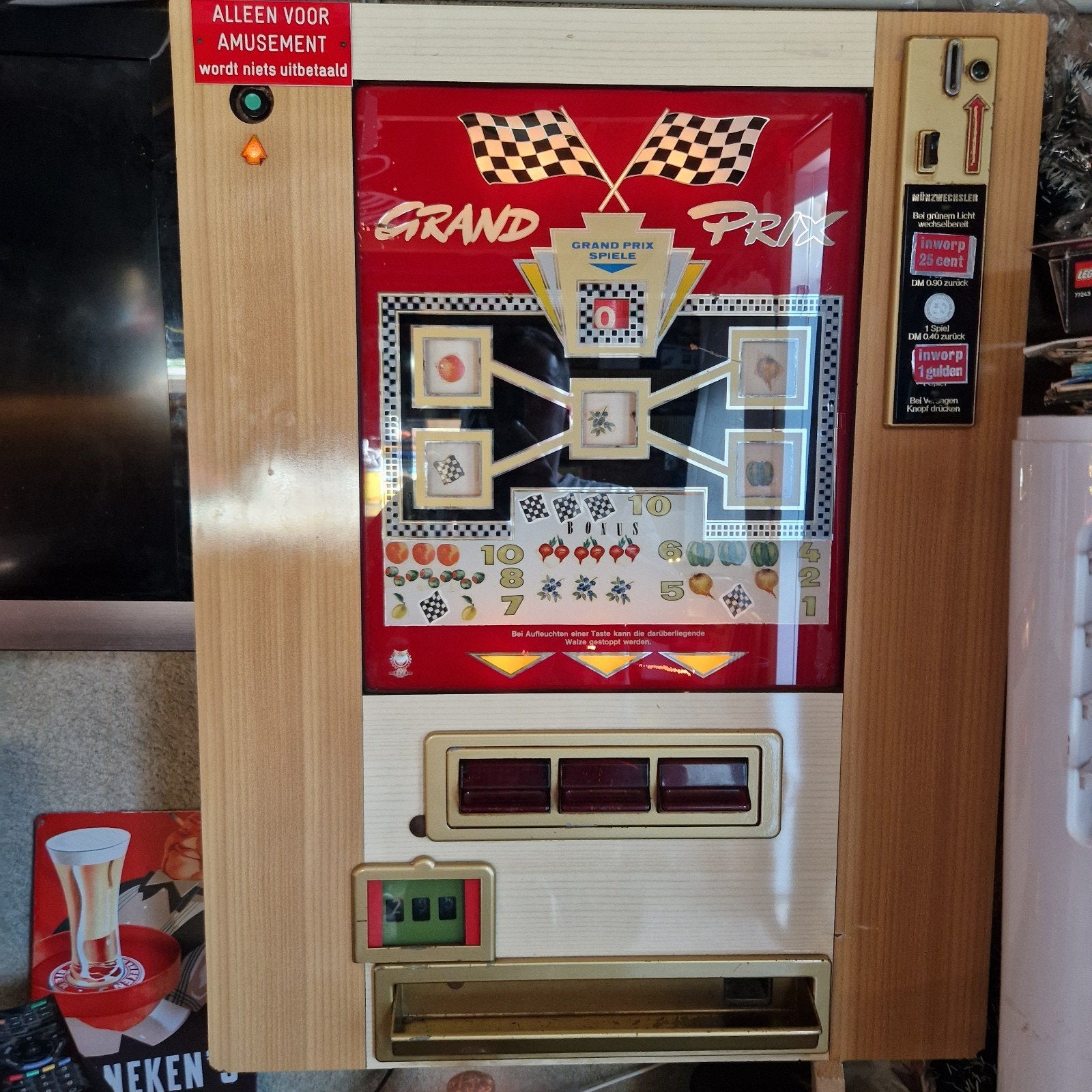 Mooie oude Duitse gokkast, Verzamelen, Automaten | Gokkasten en Fruitautomaten, Overige munten, Ophalen, Gebruikt