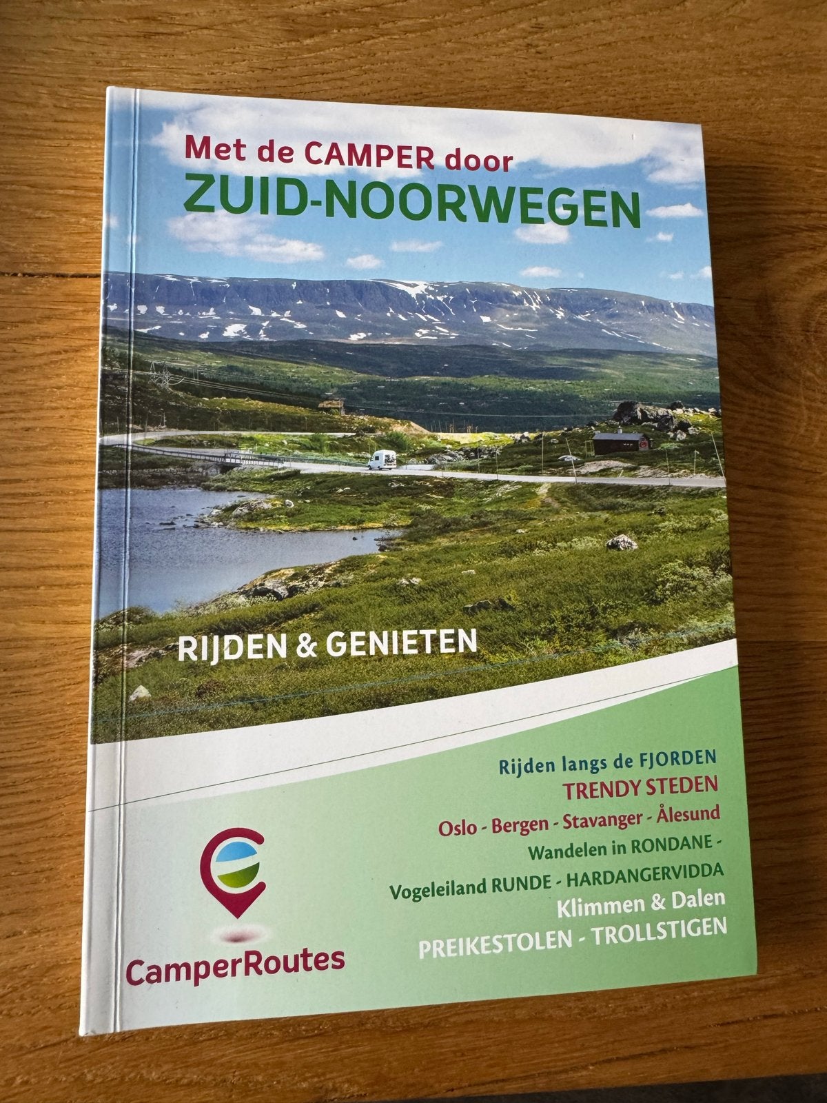 ANWB CamperRoutes: Zuid-Noorwegen, Noorwegen en Zweden, Europa, Ophalen of Verzenden, Zo goed als nieuw, Reisgids of -boek