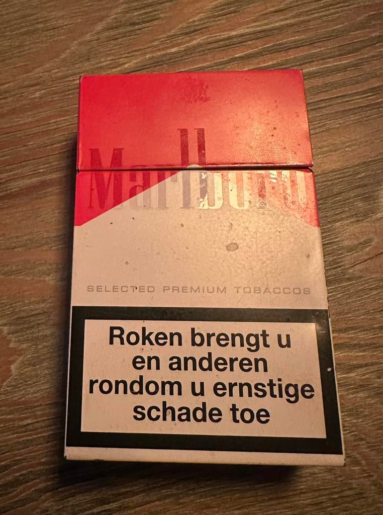 Marlboro case., Ophalen of Verzenden, Gebruikt