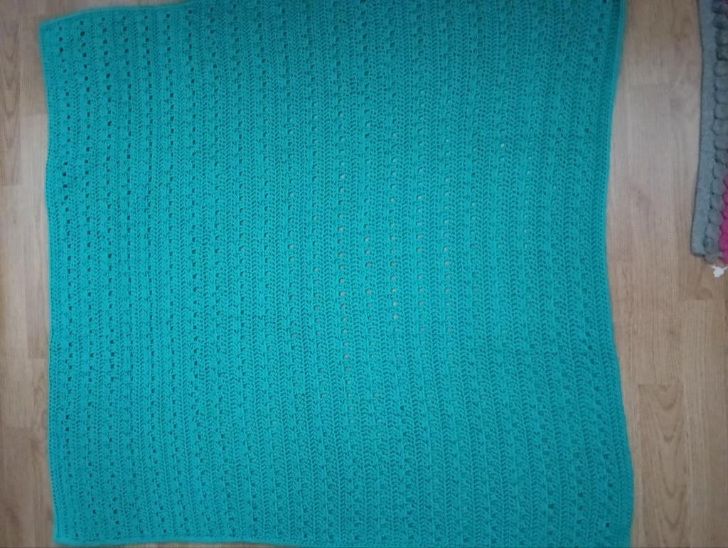 Turquoise gehaakt dekentje, Ophalen of Verzenden, Blauw
