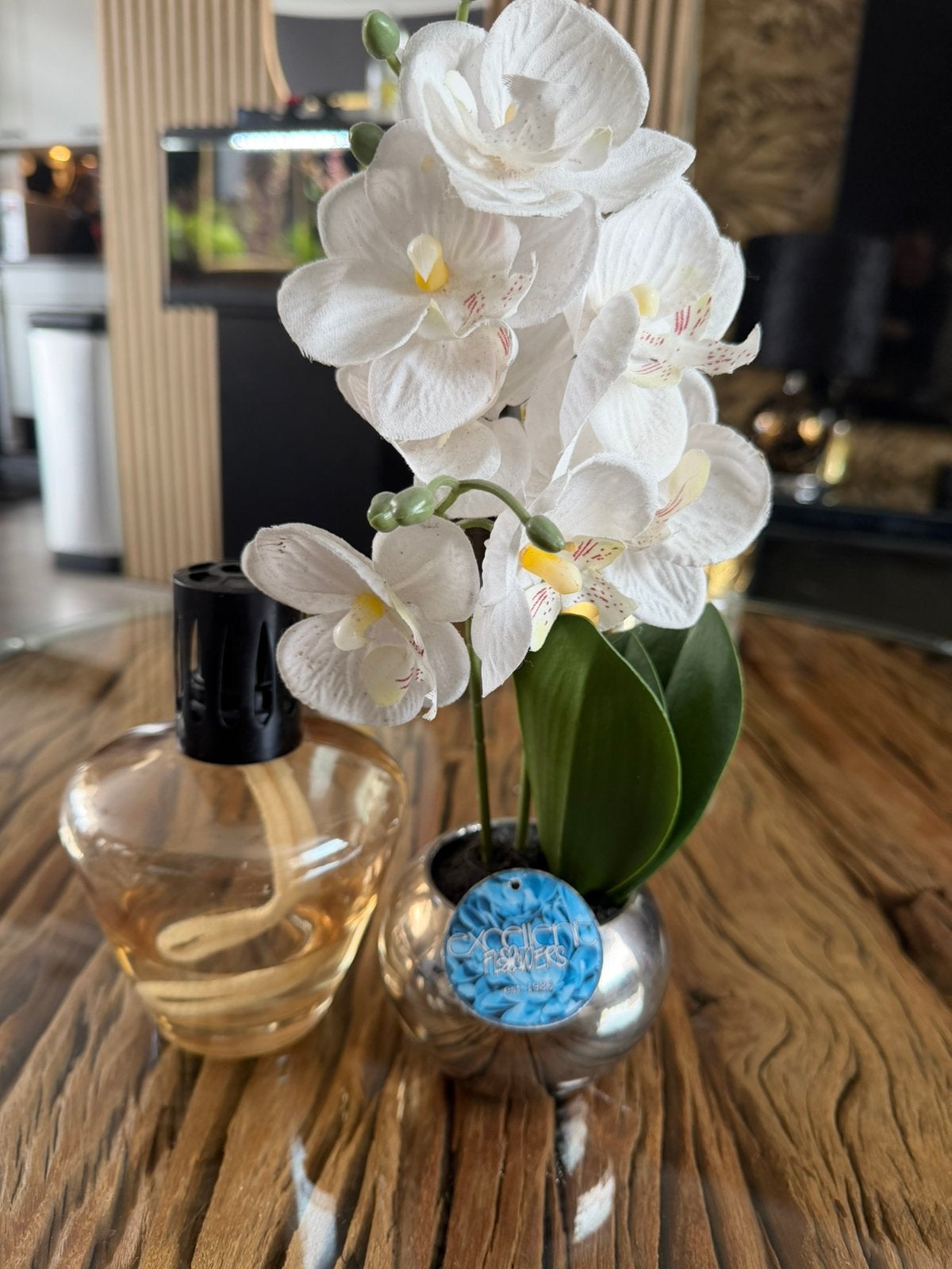 Lampenolie& nep orchidee, Ophalen of Verzenden, Zo goed als nieuw