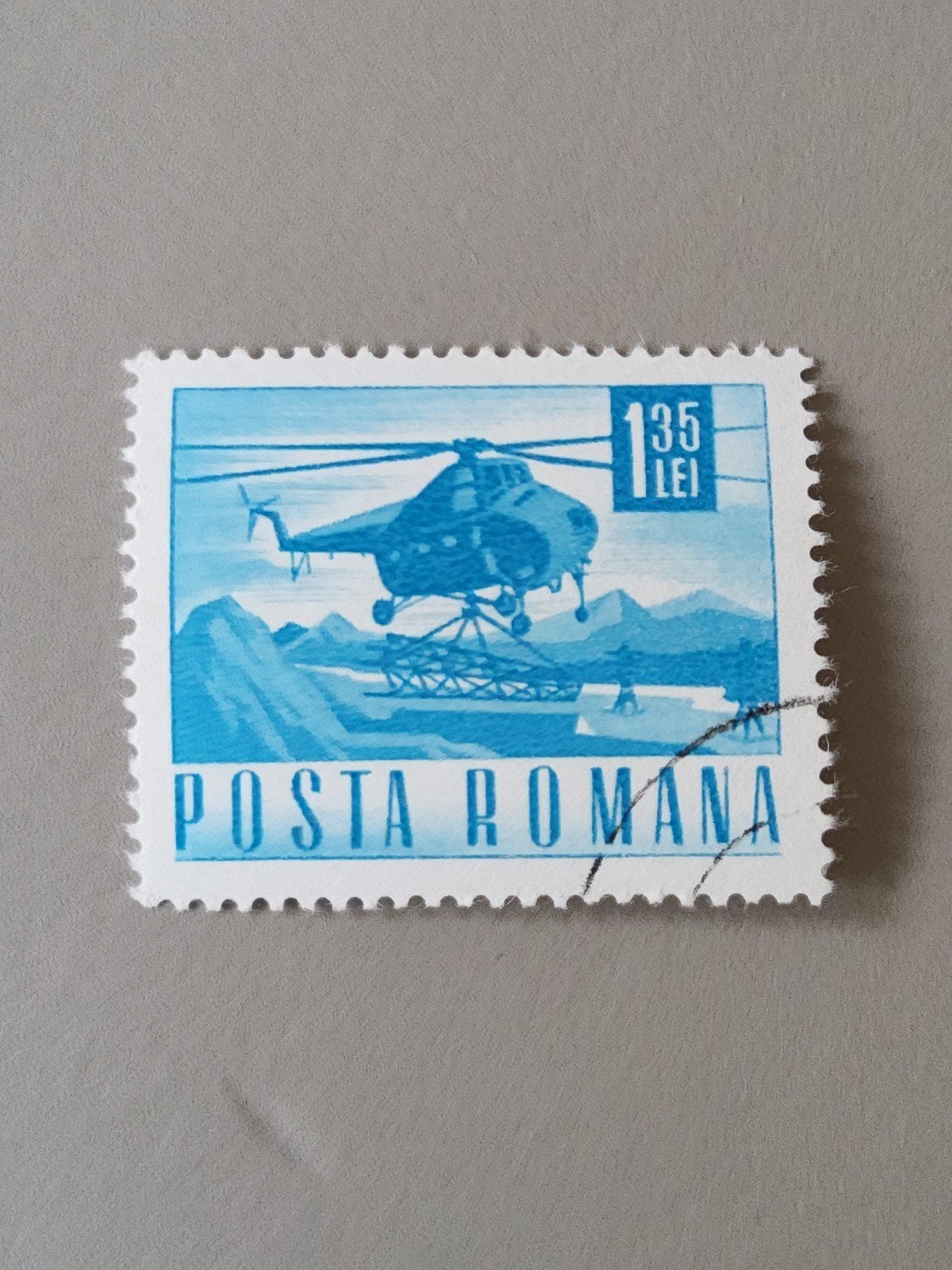 Postzegel Roemenië - Helikopter - 1,35 Lei - Posta Romana, Postzegels en Munten, Verzenden, Overige landen, Gestempeld