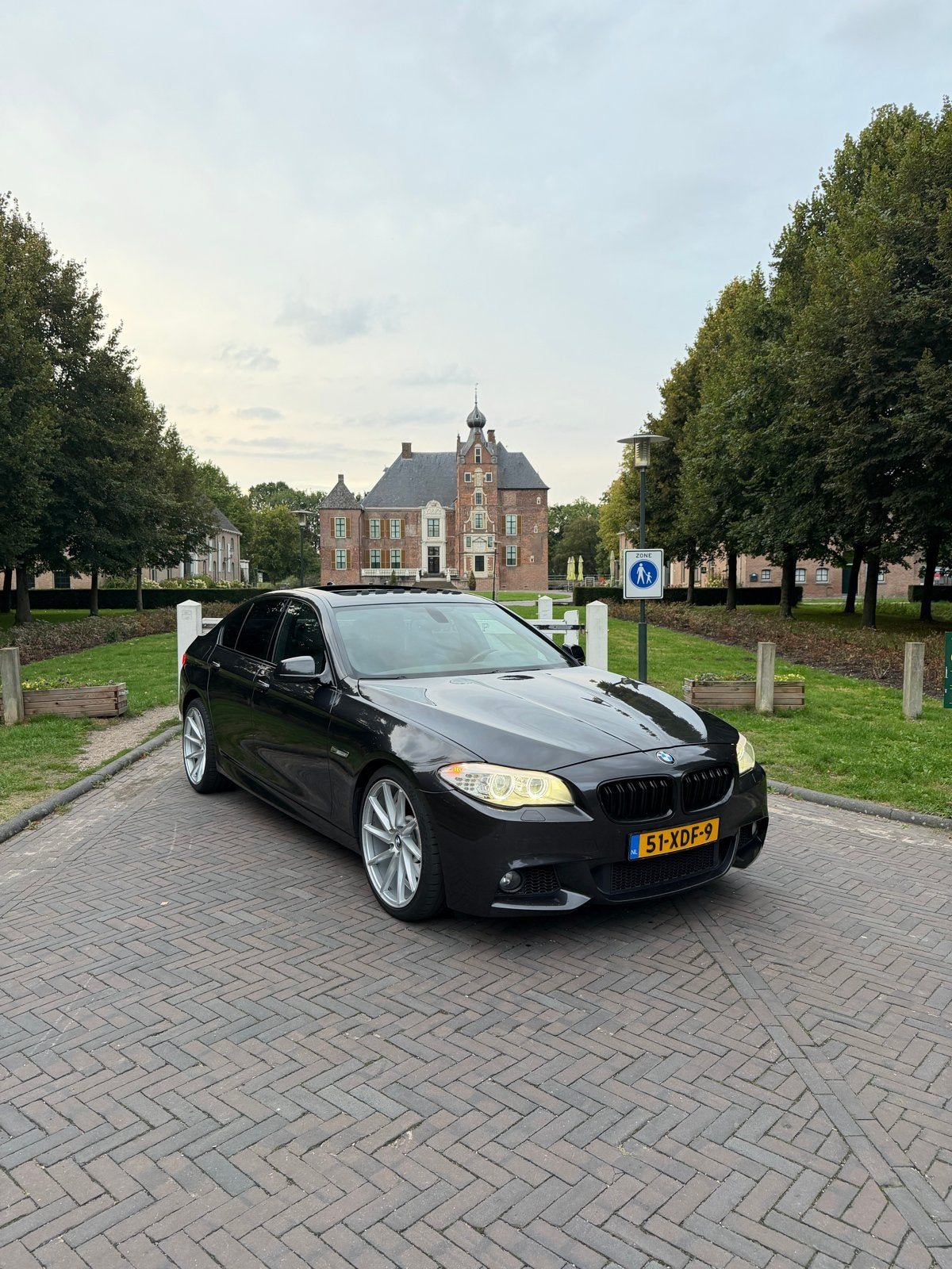 BMW 5-Serie 528I 180KW Sedan Aut8 2012 Zwart, Auto's, Automaat, 2000 kg, Zwart, Particulier