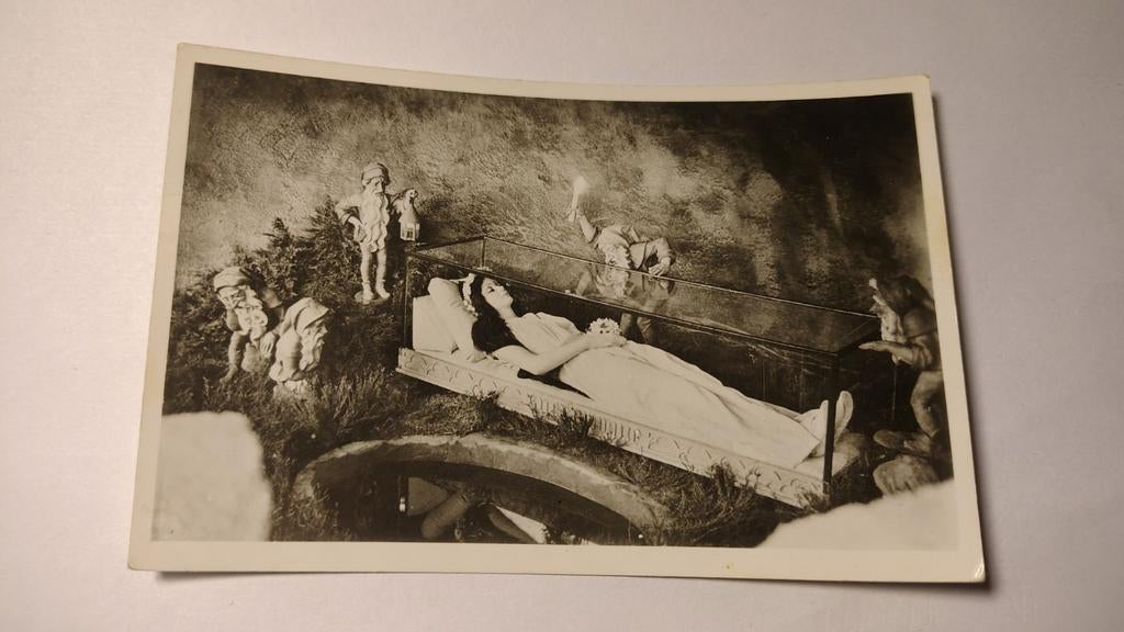 De Efteling Sneeuwwitje Ansichtkaart gelopen, Ophalen of Verzenden, 1940 tot 1960, Noord-Brabant