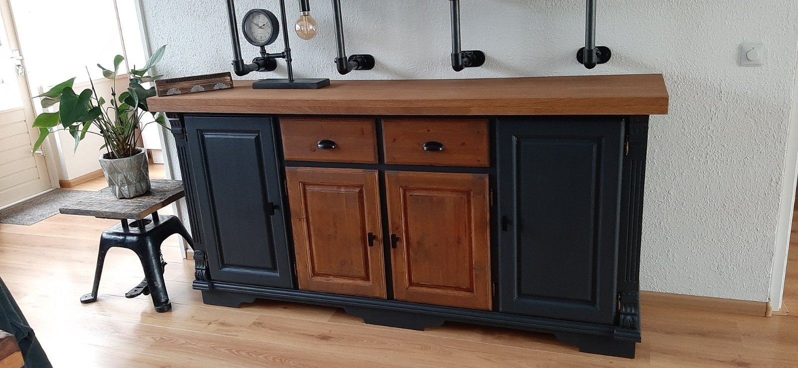 Industrieel dressoir, Huis en Inrichting, Ophalen