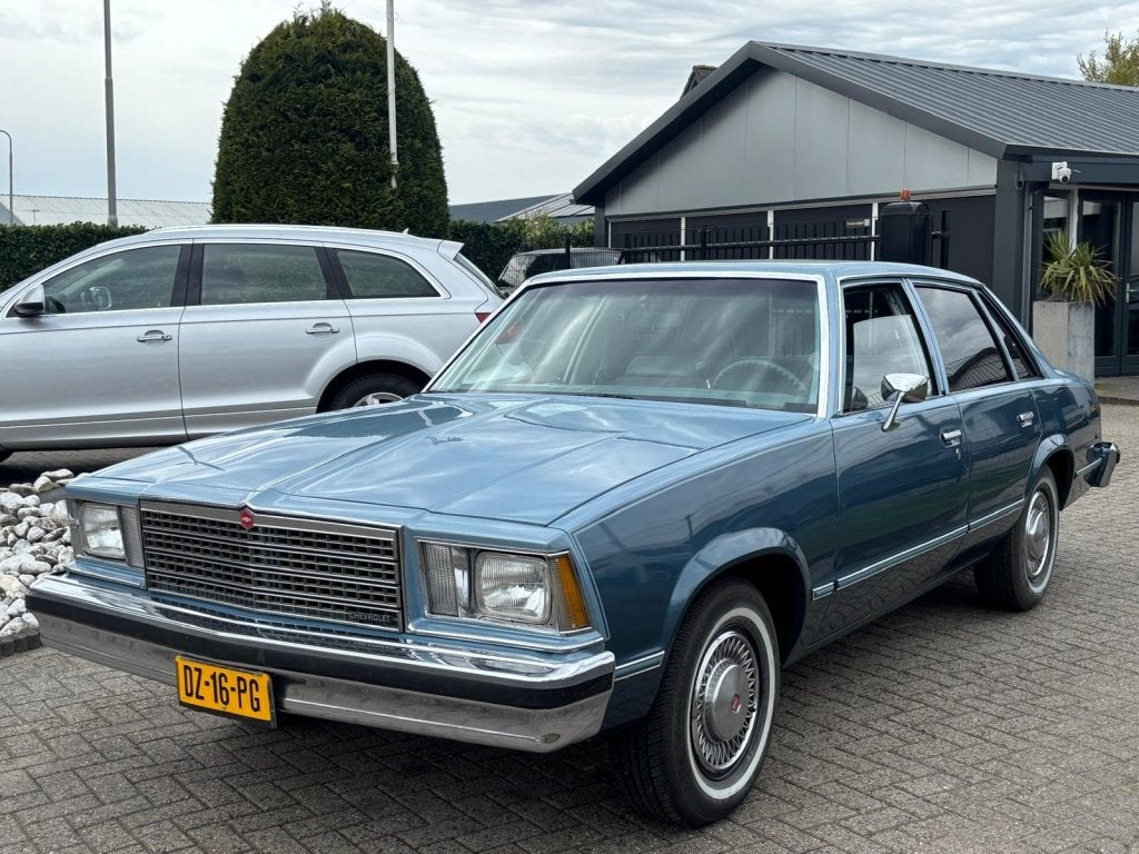 Chevrolet Malibu Classic 3.3 V6 Roestvrij Belastingvrij Auto, Auto's, Oldtimers, Automaat, 94 pk, Metallic lak, Chevrolet