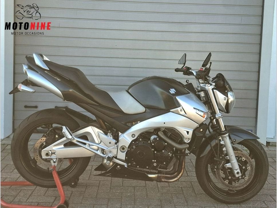 SUZUKI GSR 600 (bj 2006), SUZUKI, 4 cilinders, Motorrijbewijs A, Bedrijf