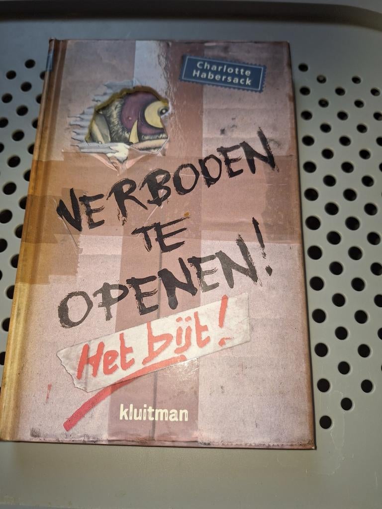 Charlotte Habersack - Het bijt!, Ophalen, Fictie algemeen, Charlotte Habersack, Zo goed als nieuw