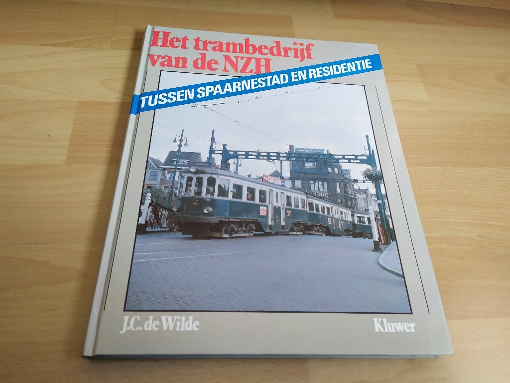Het trambedrijf van de NZH - Tussen Spaarnestad en..., Ophalen of Verzenden, Gelezen, Tram