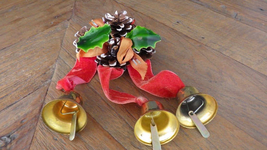 mooie wandversiering met belletjes, Diversen, Kerst, Ophalen of Verzenden, Gebruikt