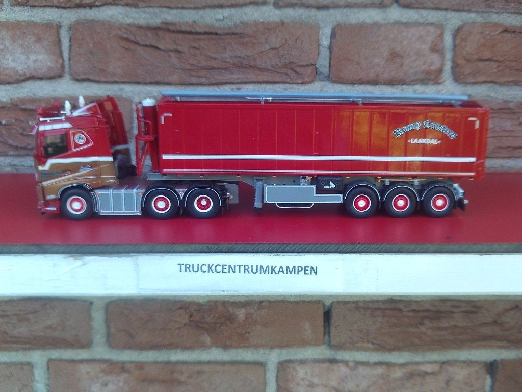 Tekno  Volvo  FH4  met  Stas  kipper  van  Ronny  Ceusters.