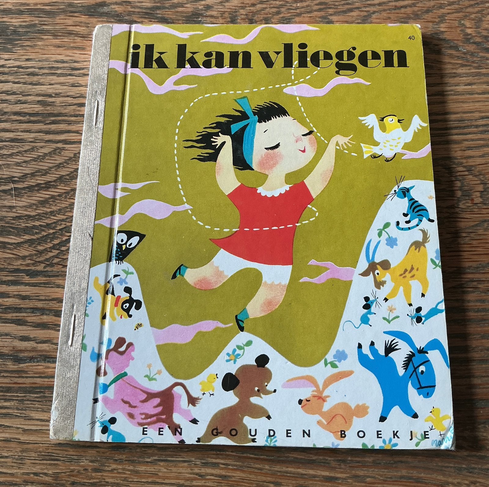 Oud Gouden boekje Ik kan vliegen Annie M.G Schmidt, Ophalen of Verzenden, Gelezen, Fictie algemeen, Gouden boekje