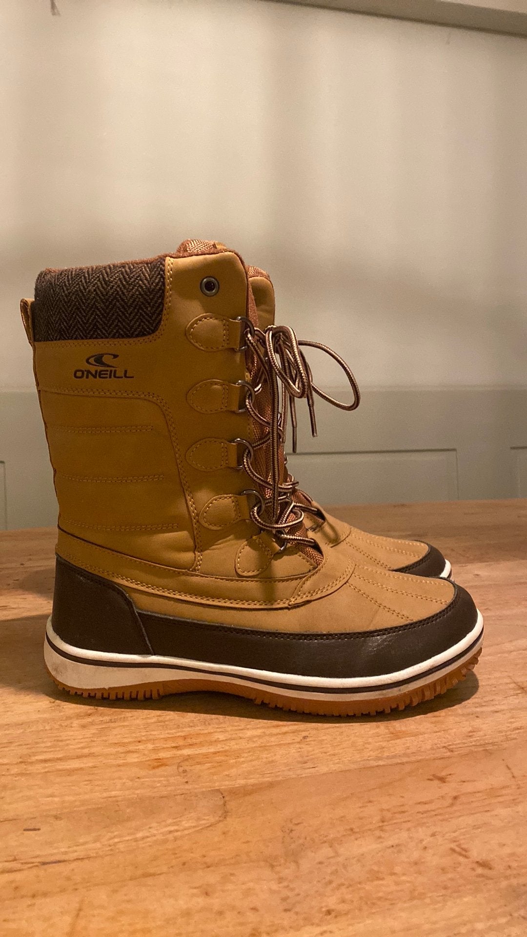 Toffe snowboots/ laarsjes O’Neill maat 39, Ophalen of Verzenden, Zo goed als nieuw, Jongen of Meisje, Laarzen